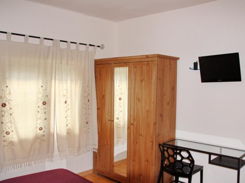 Hostal Rte. Elena Fuentes de Ebro Oda fotoğraf
